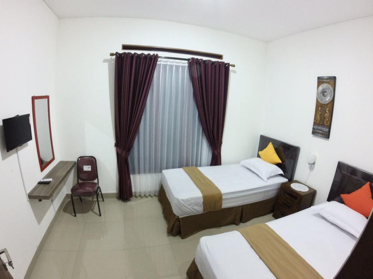Padma Laguna Guesthouse Baturetno Exteriér fotografie